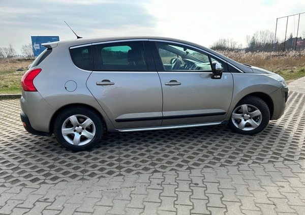 Peugeot 3008 cena 35000 przebieg: 257600, rok produkcji 2013 z Police małe 277